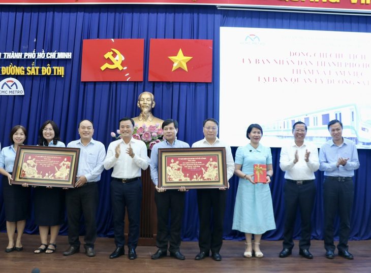 46bcc8356ecfd3918ade-1735295465673587810577 Bộ Chính trị thông qua đề án phát triển đường sắt đô thị TP.HCM - Ảnh 1.