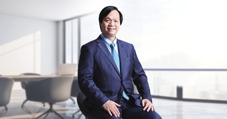 ong-bui-quang-anh-vu-17361717840641337648014 Loạt sếp Phát Đạt muốn bán ra cổ phiếu, người thu nhập khủng nhất còn thoái sạch - Ảnh 1.